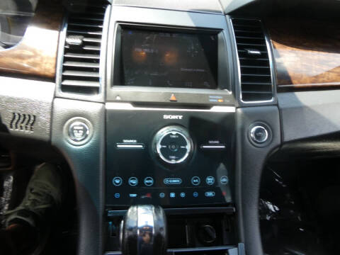 2019 Ford Taurus Limited