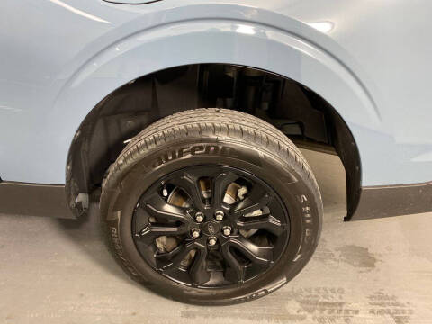 2023 Ford Maverick Lariat