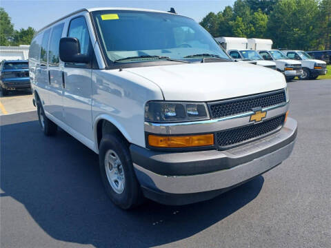 2025 Chevrolet Express 2500