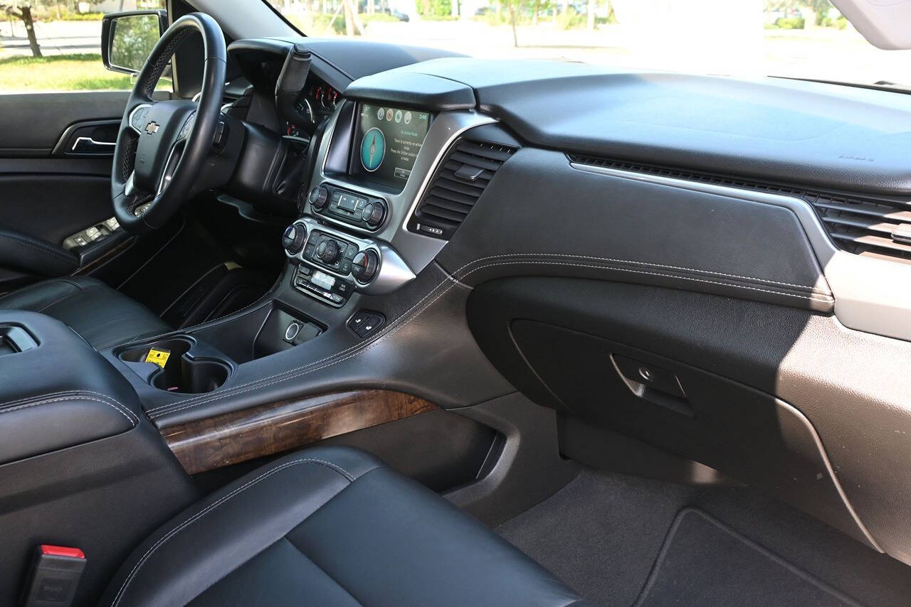 2019 Chevrolet Suburban 21