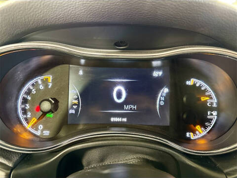 2020 Jeep Grand Cherokee Laredo E