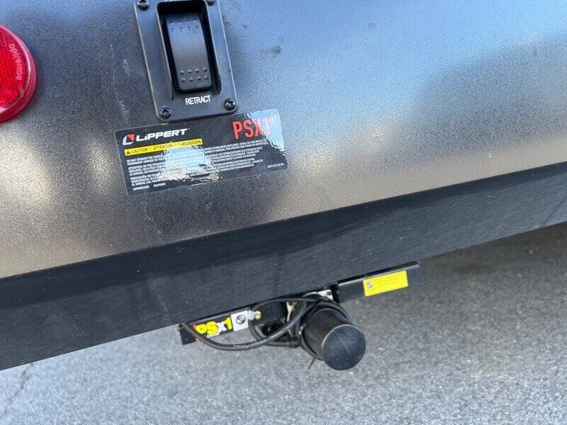 2025 Palomino Solaire