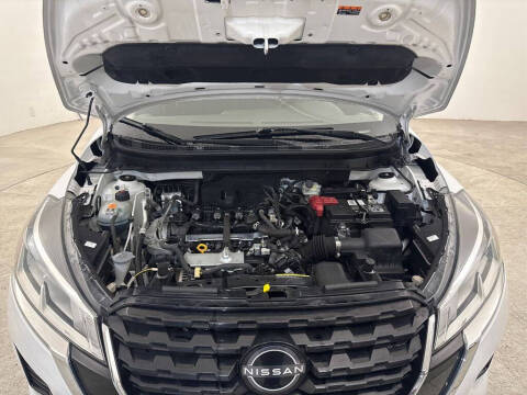 2022 Nissan Kicks S