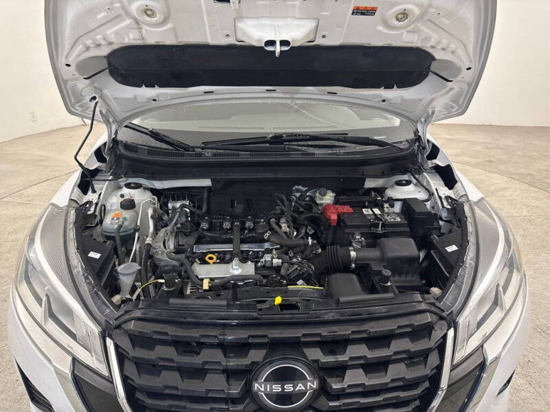 2022 Nissan Kicks S