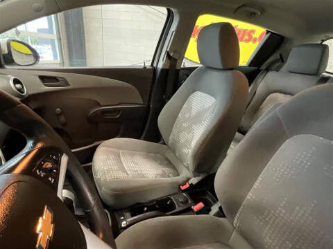 2017 Chevrolet Sonic LT Auto Fleet