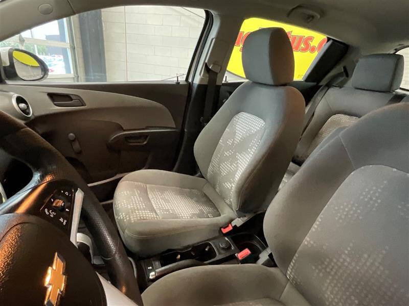 2017 Chevrolet Sonic LT Auto Fleet