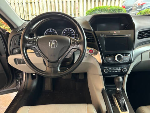 2017 Acura ILX w/Premium