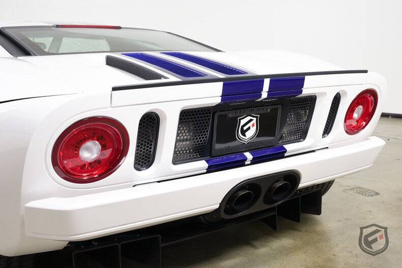 2005 Ford GT
