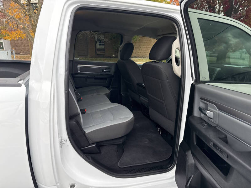 2022 RAM 1500 Classic SLT