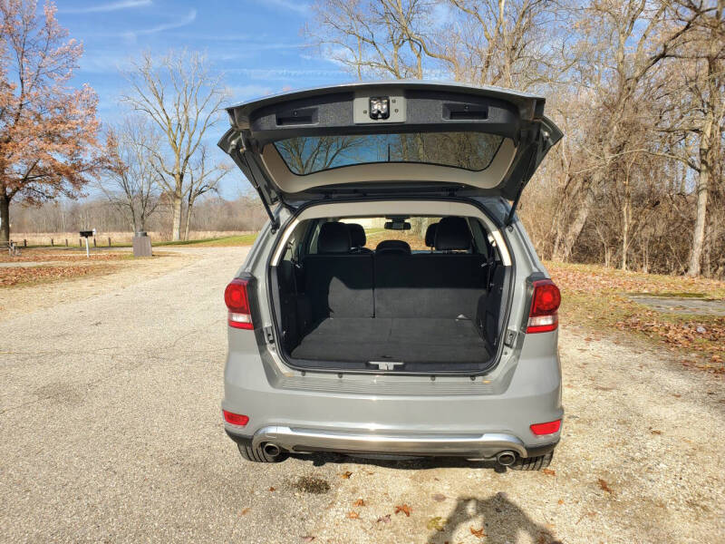 2019 Dodge Journey Crossroad