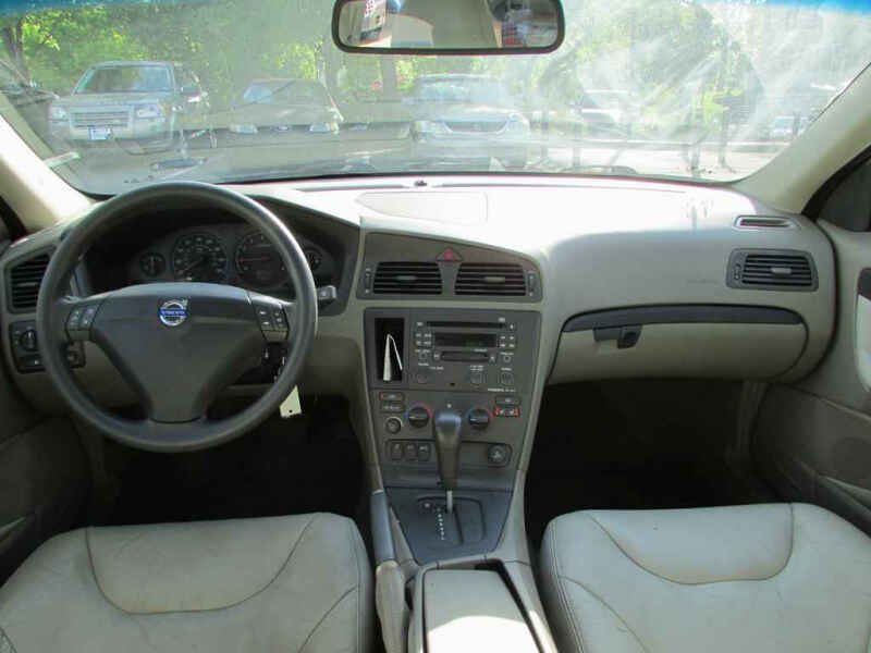 2002 Volvo S60 2.4
