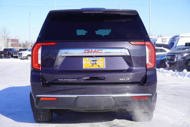 2023 GMC Yukon SLT