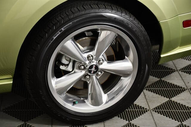 2006 Ford Mustang