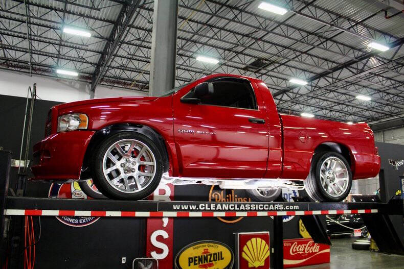 2004 Dodge Ram 1500 SRT-10