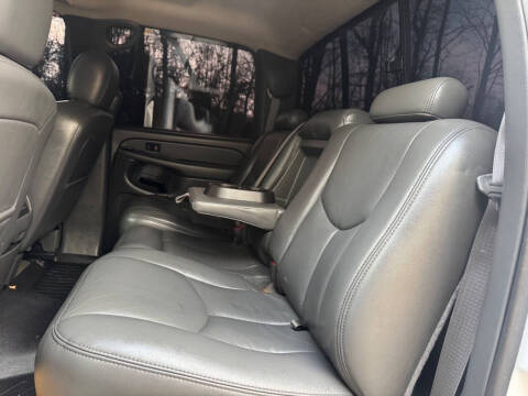 2005 GMC Sierra 2500HD SLT