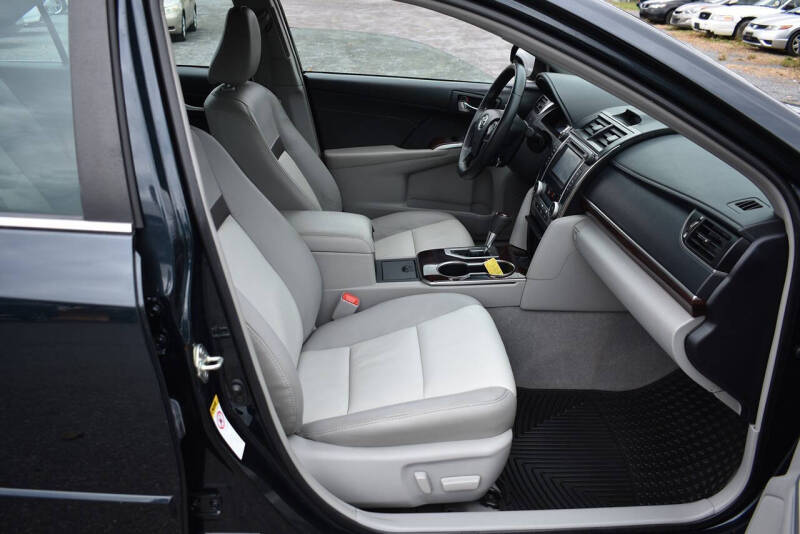 2014 Toyota Camry XLE