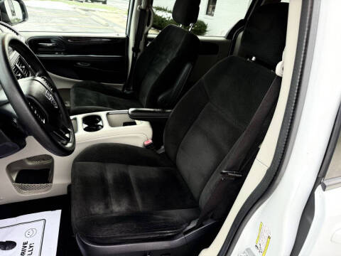 2016 Dodge Grand Caravan SXT