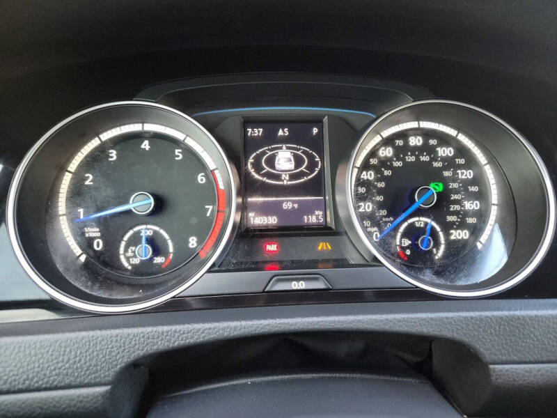2016 Volkswagen Golf R