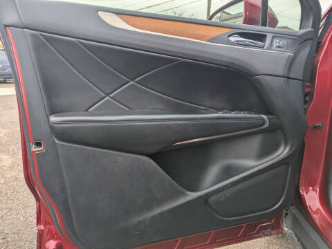 2017 Lincoln MKC Select