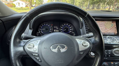 2012 Infiniti FX35