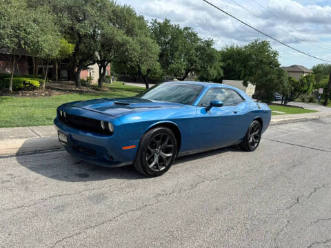 2020 Dodge Challenger SXT