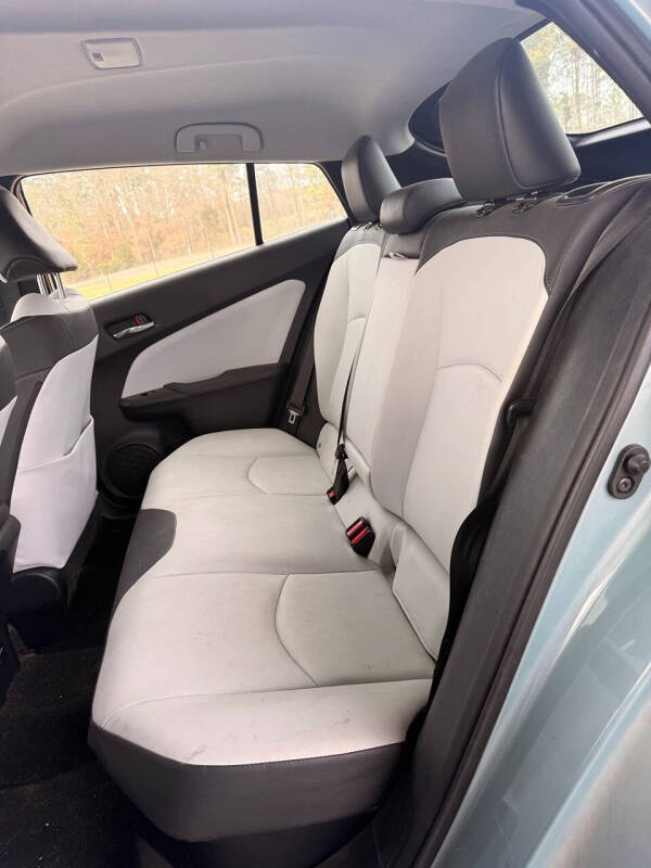 2016 Toyota Prius Four