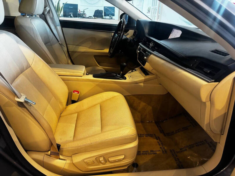 2013 Lexus ES 350