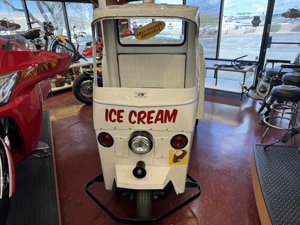 1972 Cushman Ice Cream Truck 8