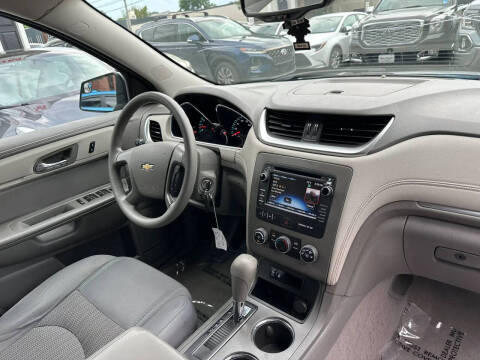 2014 Chevrolet Traverse LS