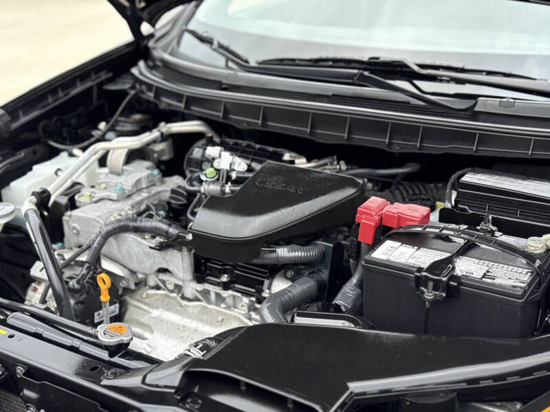 2013 Nissan Rogue SV w/SL Package