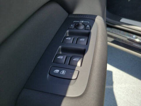 2026 Volvo XC60 B5 Core