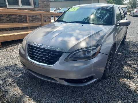 2013 Chrysler 200 for sale at Auto Mart Rivers Ave - AUTO MART Ladson in Ladson SC