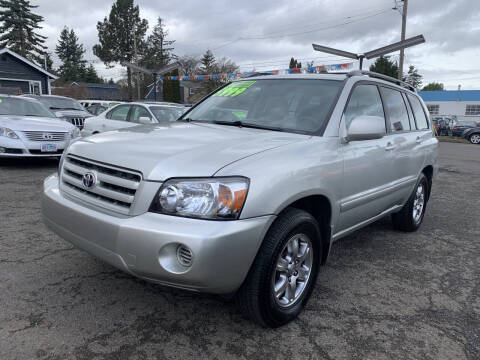 2004 Toyota Highlander for sale at Stag Motors in Portland OR
