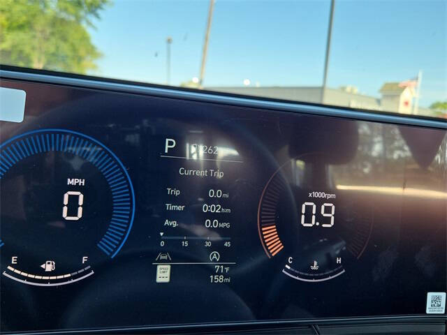 2026 Hyundai Kona SE