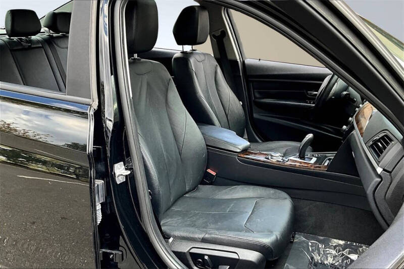 2013 BMW 3 Series 328i xDrive