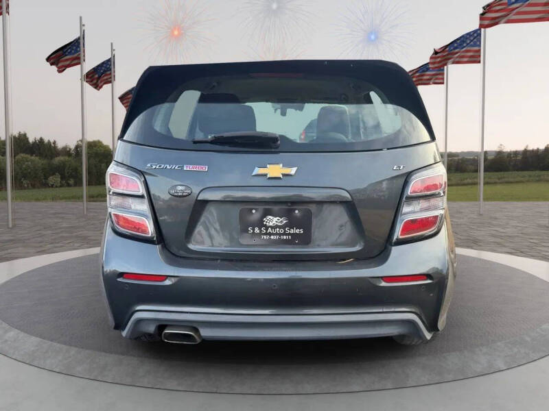 2017 Chevrolet Sonic LT Auto