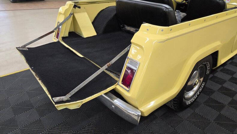1968 Jeep Jeepster