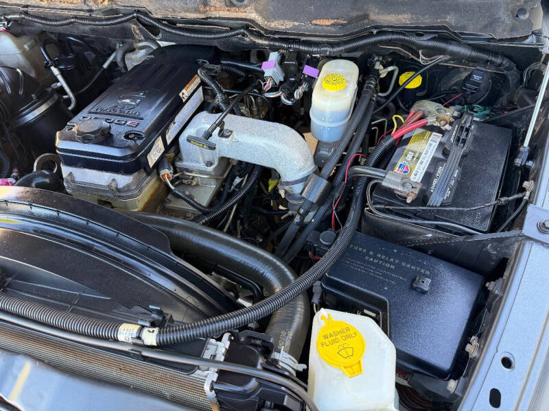2004 Dodge Ram 2500 Pickup SLT - Photo 24