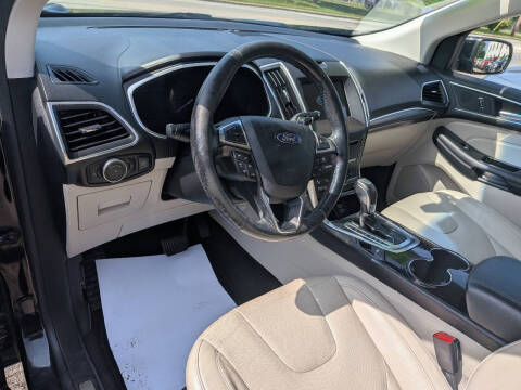 2017 Ford Edge Titanium