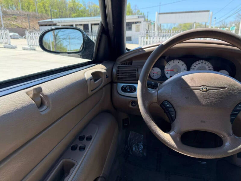 2004 Chrysler Sebring GTC