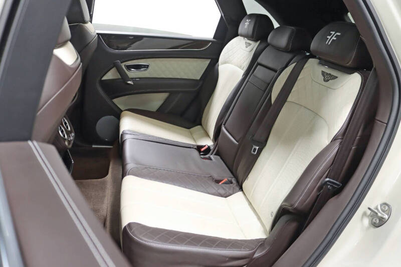 2018 Bentley Bentayga W12 Signature Edition