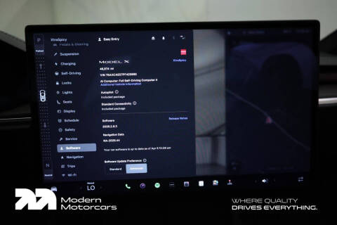 2023 Tesla Model X Standard Range
