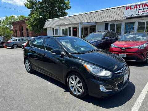 2013 Hyundai Accent SE