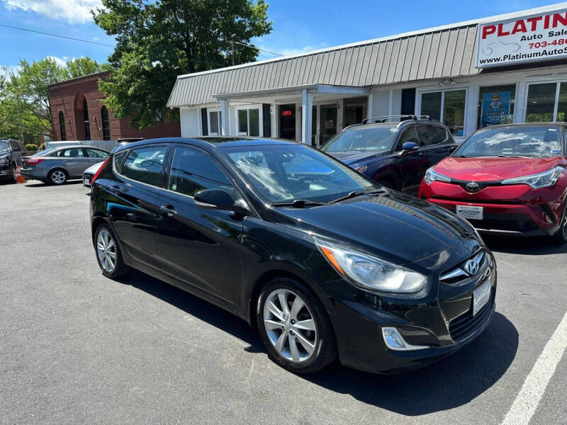 2013 Hyundai Accent SE