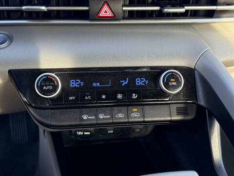 2022 Hyundai Elantra SEL