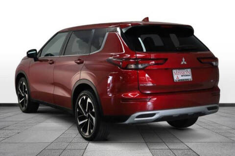 2023 Mitsubishi Outlander SE
