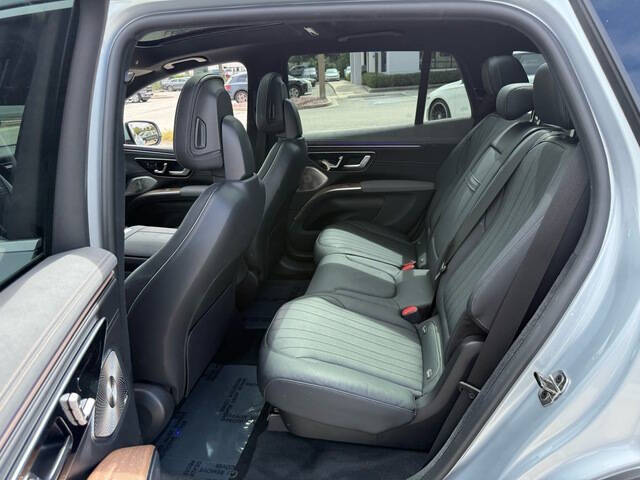 2023 Mercedes-Benz EQS 13