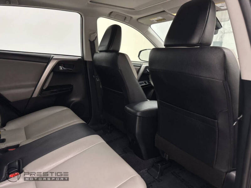 2017 Toyota RAV4 Hybrid Limited