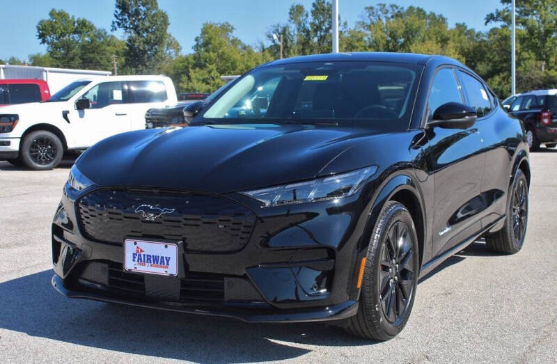 2025 Ford Mustang Mach-E Premium