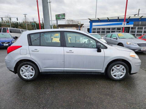 2012 Nissan Versa 1.8 S